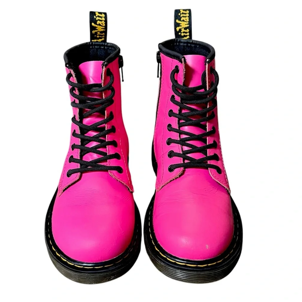 Dr. Martens Girls Romario Boathouse Pink Leather Lace Up Chunky Boot 2 Youth